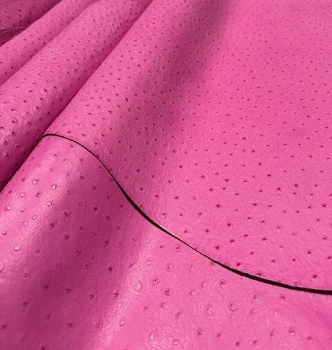 Roze struisvogelprint productfoto